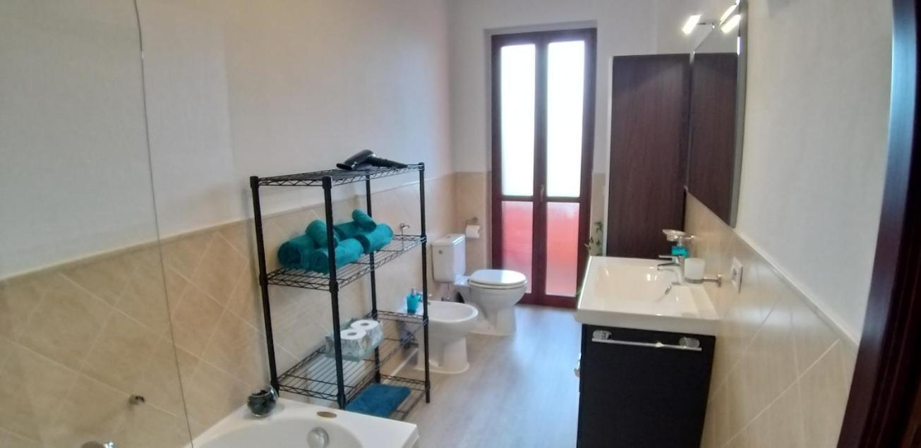 Casa Rosy - Stanza Privata Con Bagno Esclusivo E Parcheggio Gratuito Apartment ปอร์โตตอร์เรส ภายนอก รูปภาพ