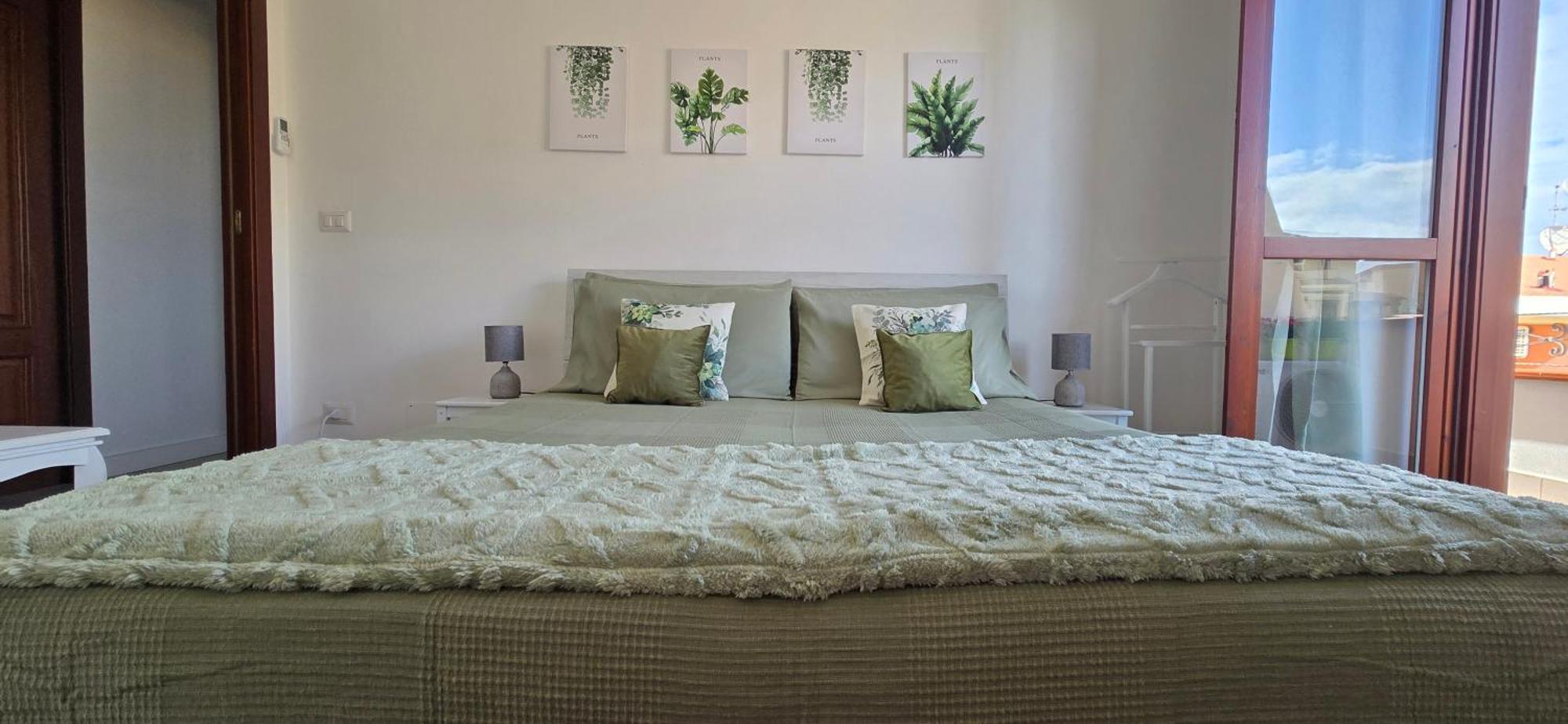 Casa Rosy - Stanza Privata Con Bagno Esclusivo E Parcheggio Gratuito Apartment ปอร์โตตอร์เรส ภายนอก รูปภาพ